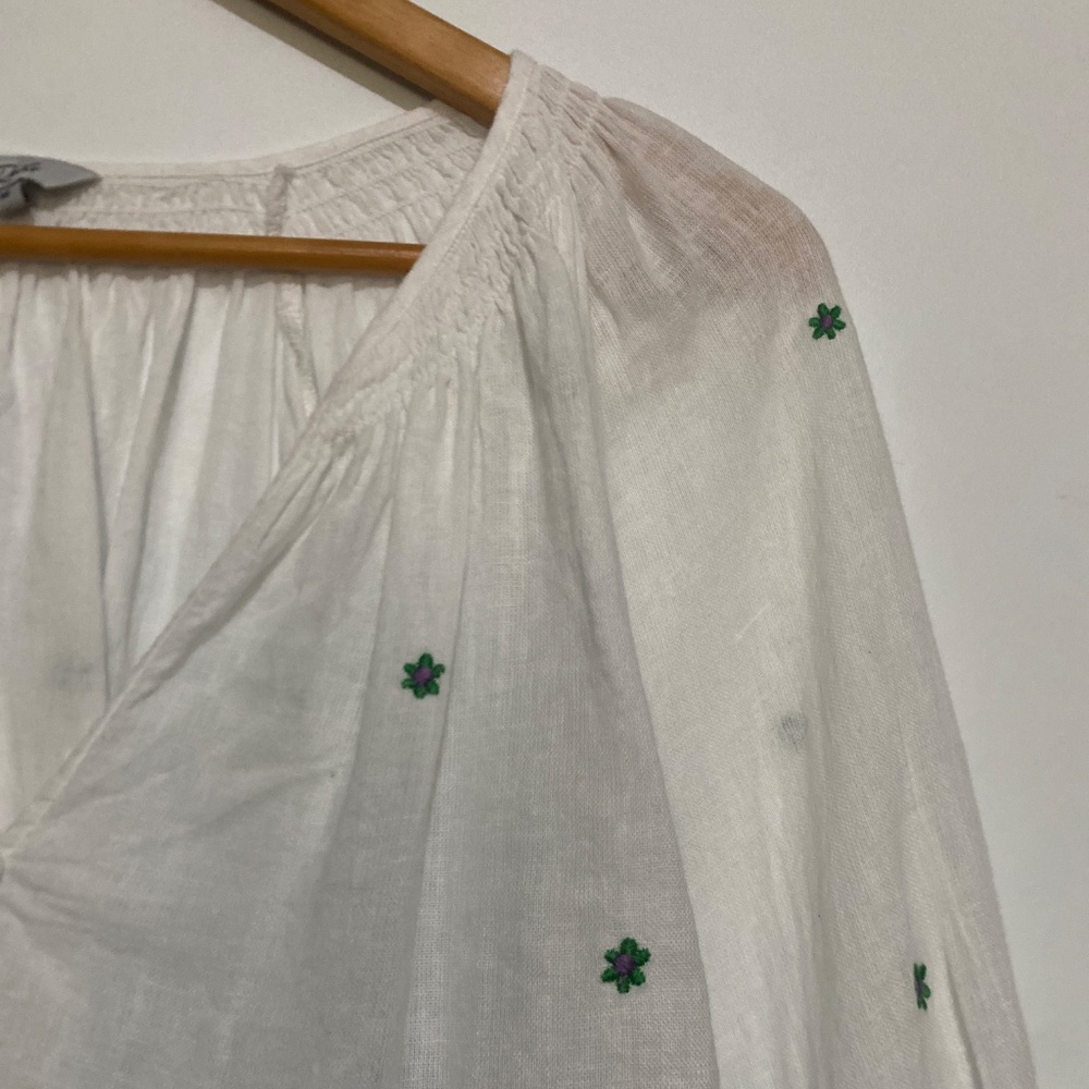 Rails M Green Daisy Embroidery Mariah Top - Picture 7 of 13